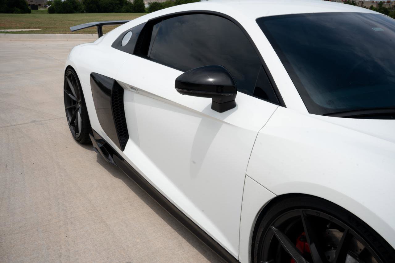 Used 2018 Audi R8 V10 RWD image 31