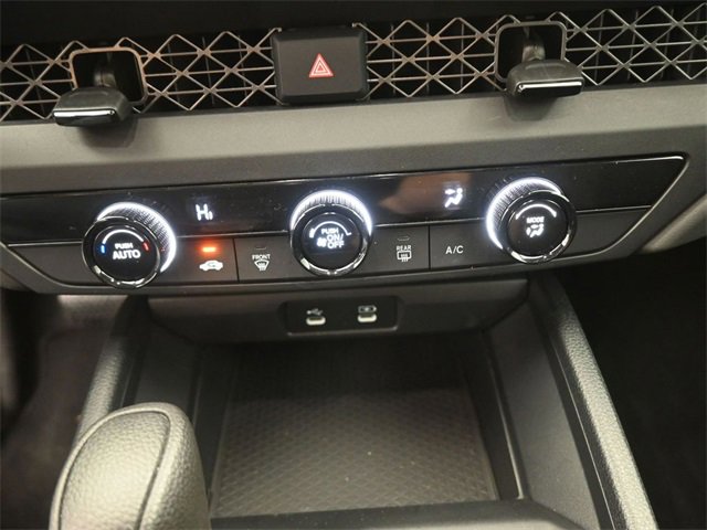 Used 2025 Honda Accord LX image 9