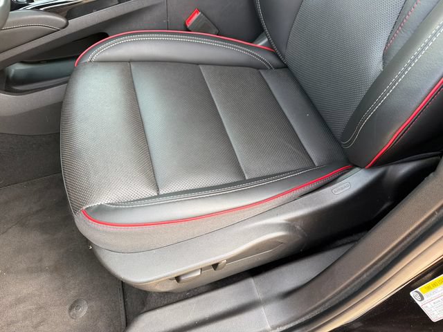 Used 2023 Buick Envision Essence w/ Sport Touring Package AWD/4WD image 21