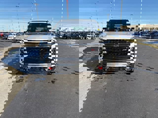 New 2026 Chevrolet Traverse Z71 w/ Driver Confidence Package image 8