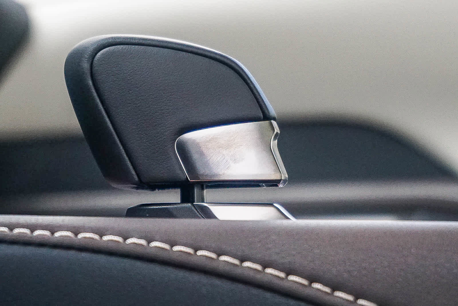 New 2026 Lexus RX 450h Luxury AWD/4WD image 30