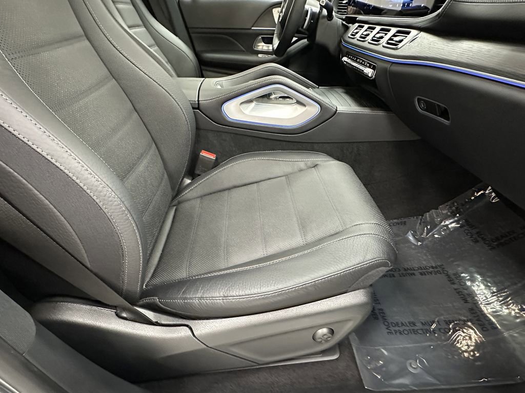 Certified 2024 Mercedes-Benz GLS 450 4MATIC image 15