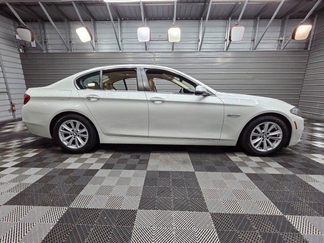 Used 2016 BMW 528i Sedan RWD image 10