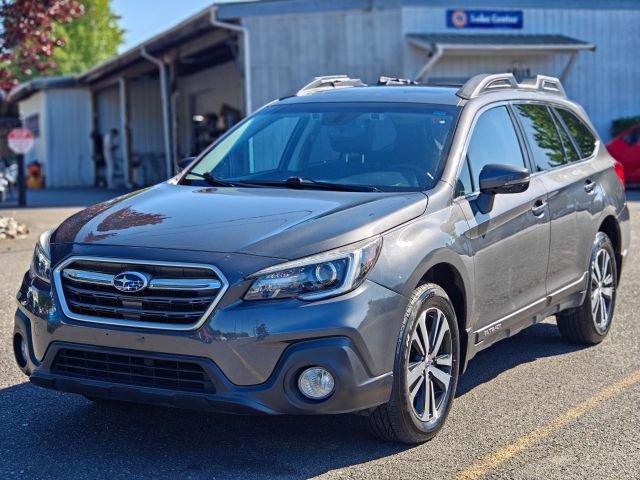 Used 2018 Subaru Outback 2.5i Limited AWD/4WD image 4