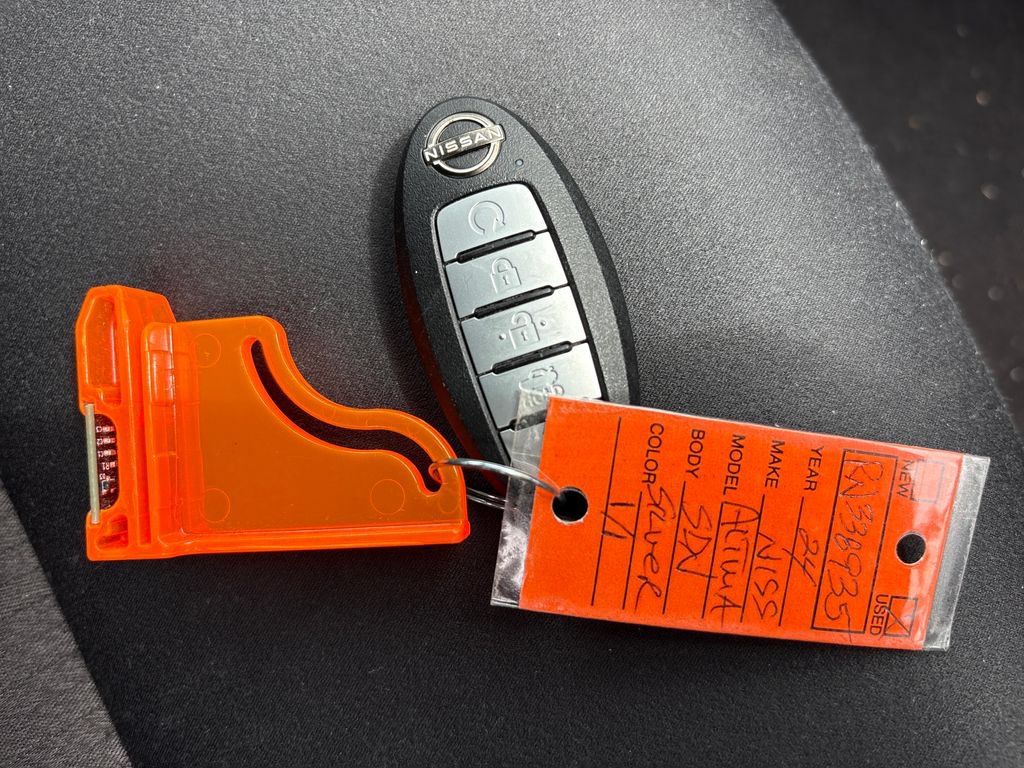 Used 2024 Nissan Altima 2.5 SV FWD image 30