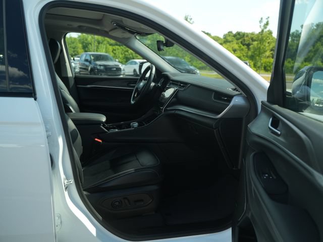 Used 2022 Jeep Grand Cherokee L Limited AWD/4WD image 22