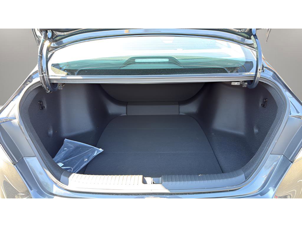 Used 2025 Honda Accord LX image 16