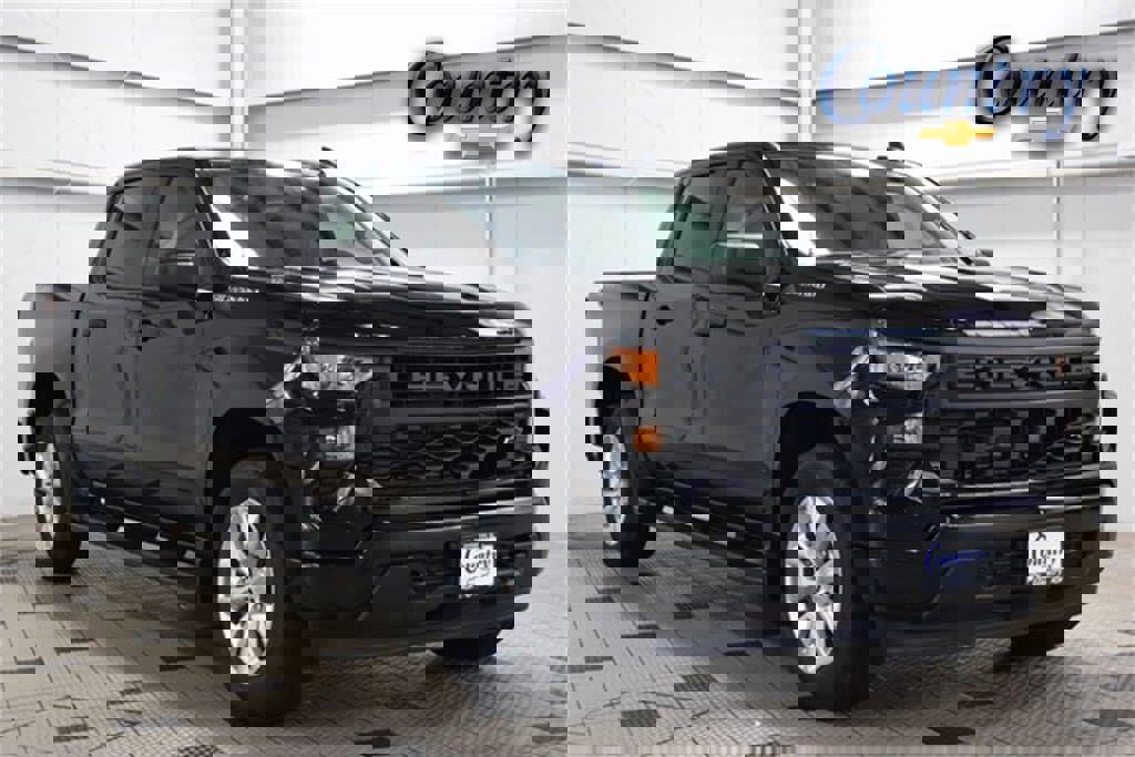 New 2025 Chevrolet Silverado 1500 Custom