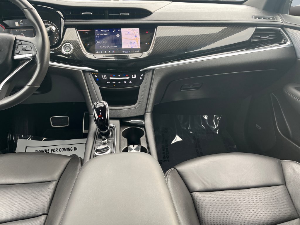 Used 2025 Cadillac XT6 Sport AWD/4WD image 11