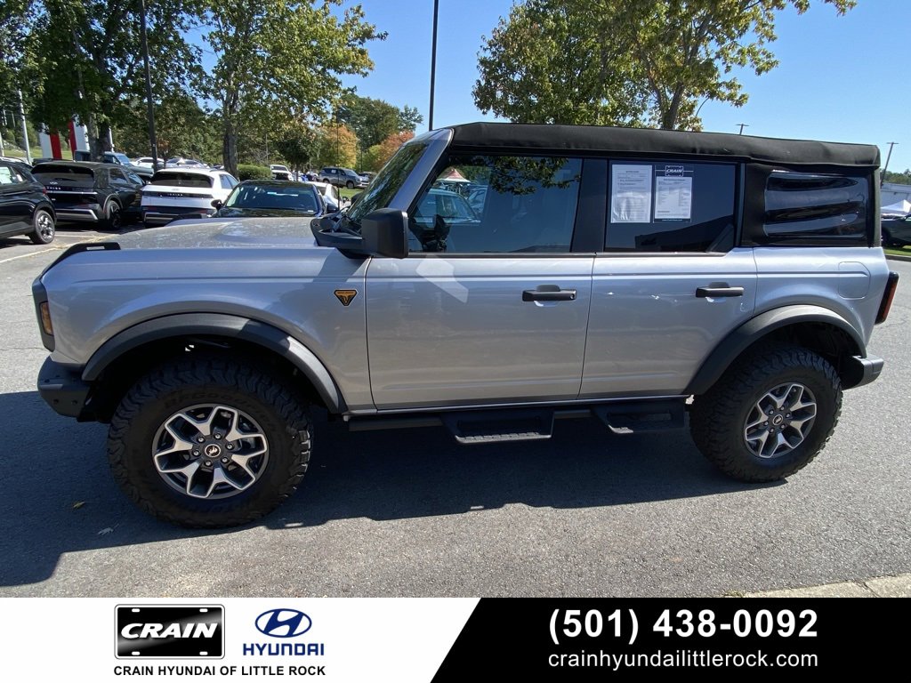 Used 2024 Ford Bronco Badlands image 4