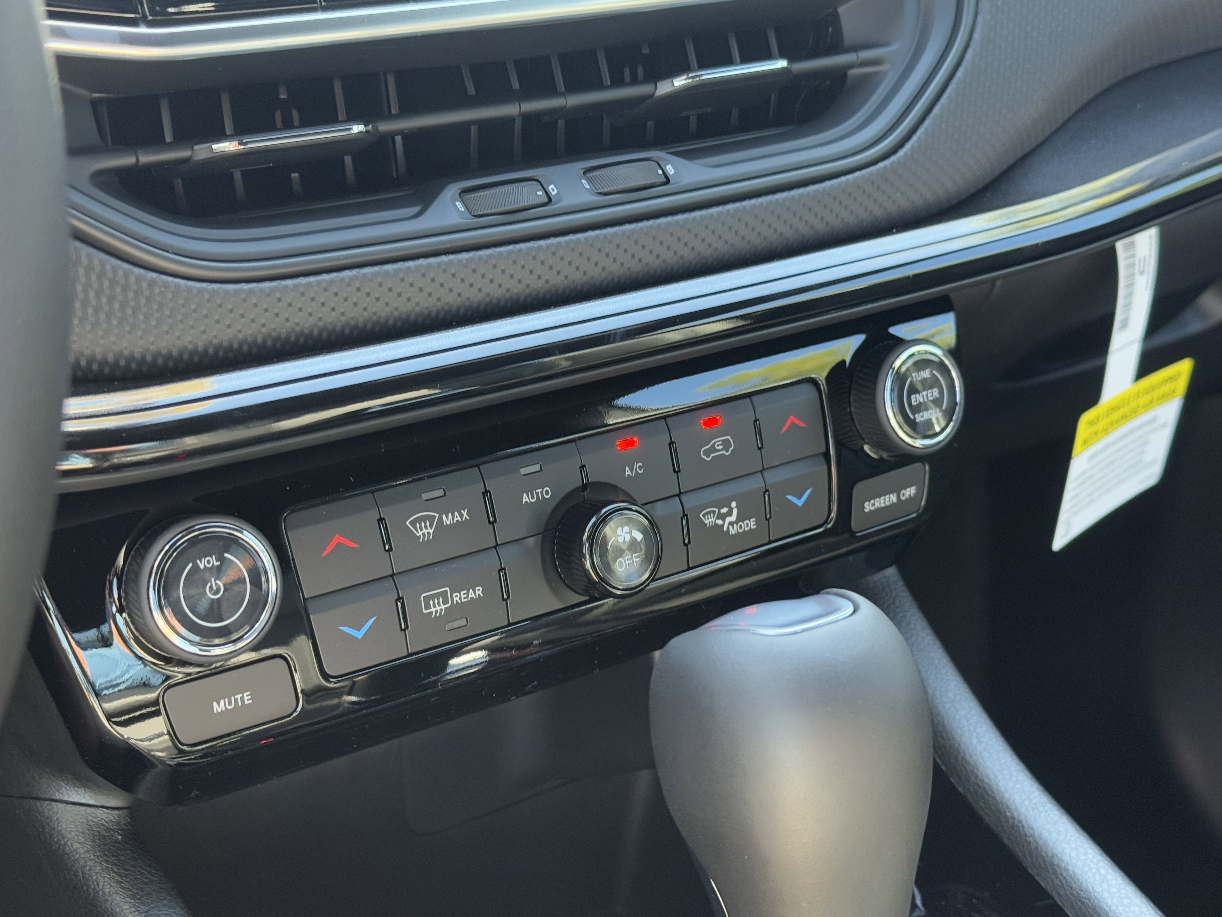 New 2026 Jeep Compass Limited image 21