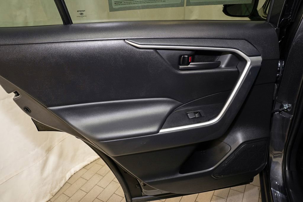 Used 2024 Toyota RAV4 LE image 8