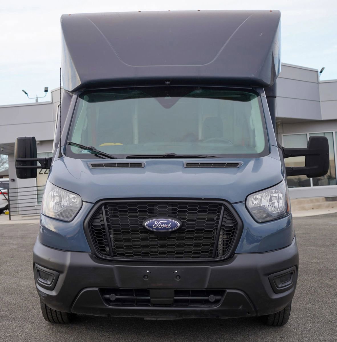 Used 2021 Ford Transit 350 DRW image 9
