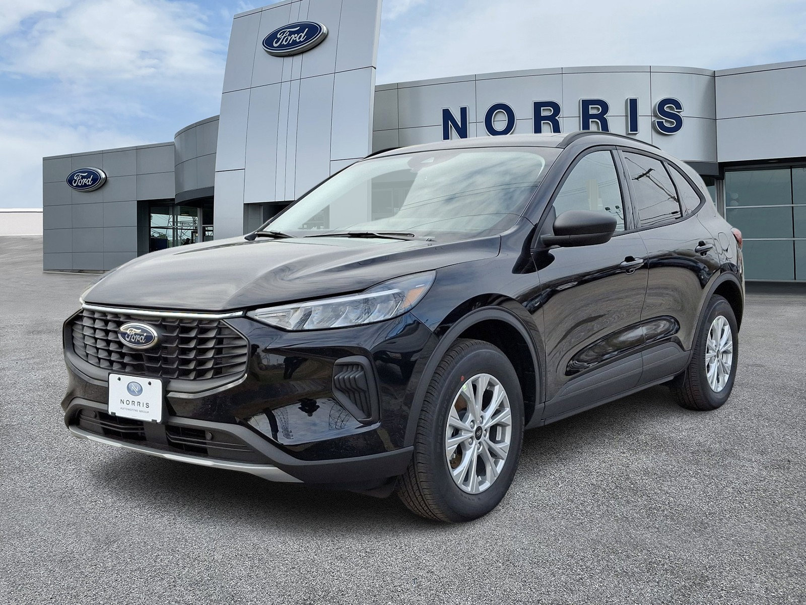 New 2025 Ford Escape Active w/ Active Premium Tech Pack image 2