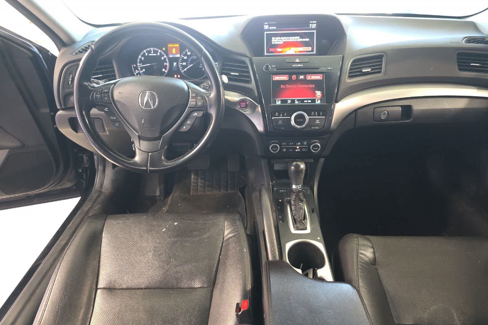 Used 2017 Acura ILX FWD image 4