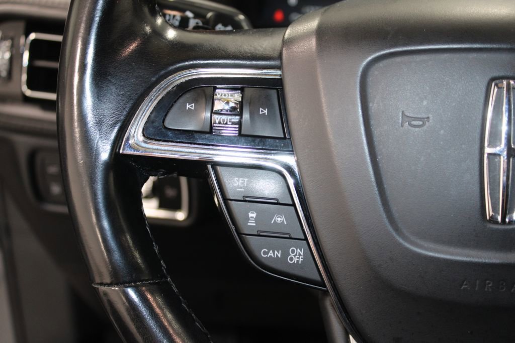 Used 2022 Lincoln Nautilus Reserve w/ Equipment Group 201A image 38
