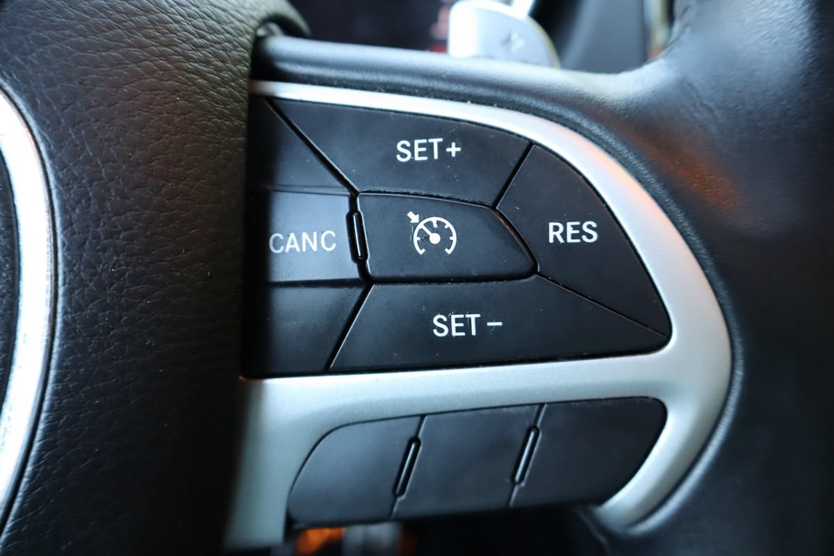 Used 2014 Dodge Durango Limited w/ Premium Group AWD/4WD image 31