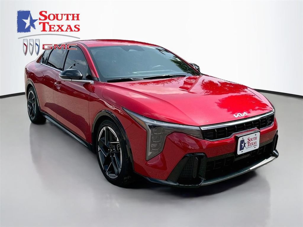 Used 2025 Kia K4 GT-Line FWD image 1