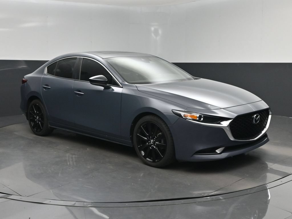 Used 2022 MAZDA MAZDA3 s FWD video 1