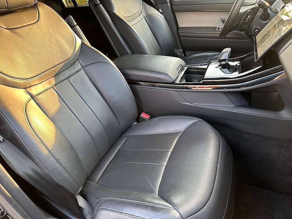 Used 2024 Land Rover Range Rover Sport Dynamic SE AWD/4WD image 30