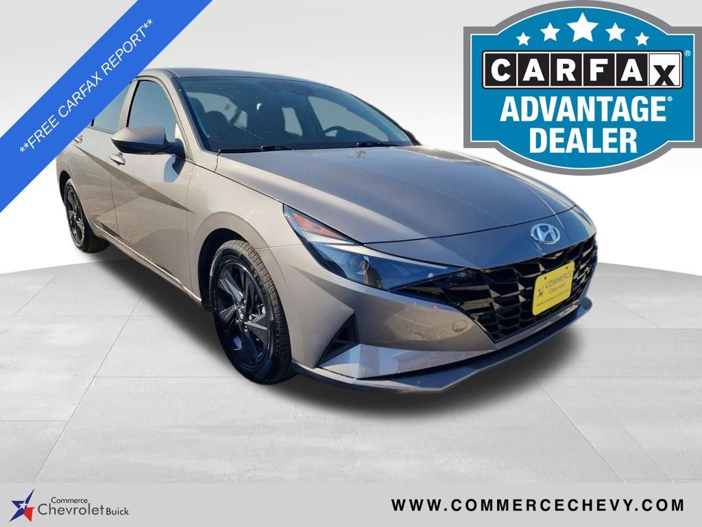 Used 2022 Hyundai Elantra SEL image 1