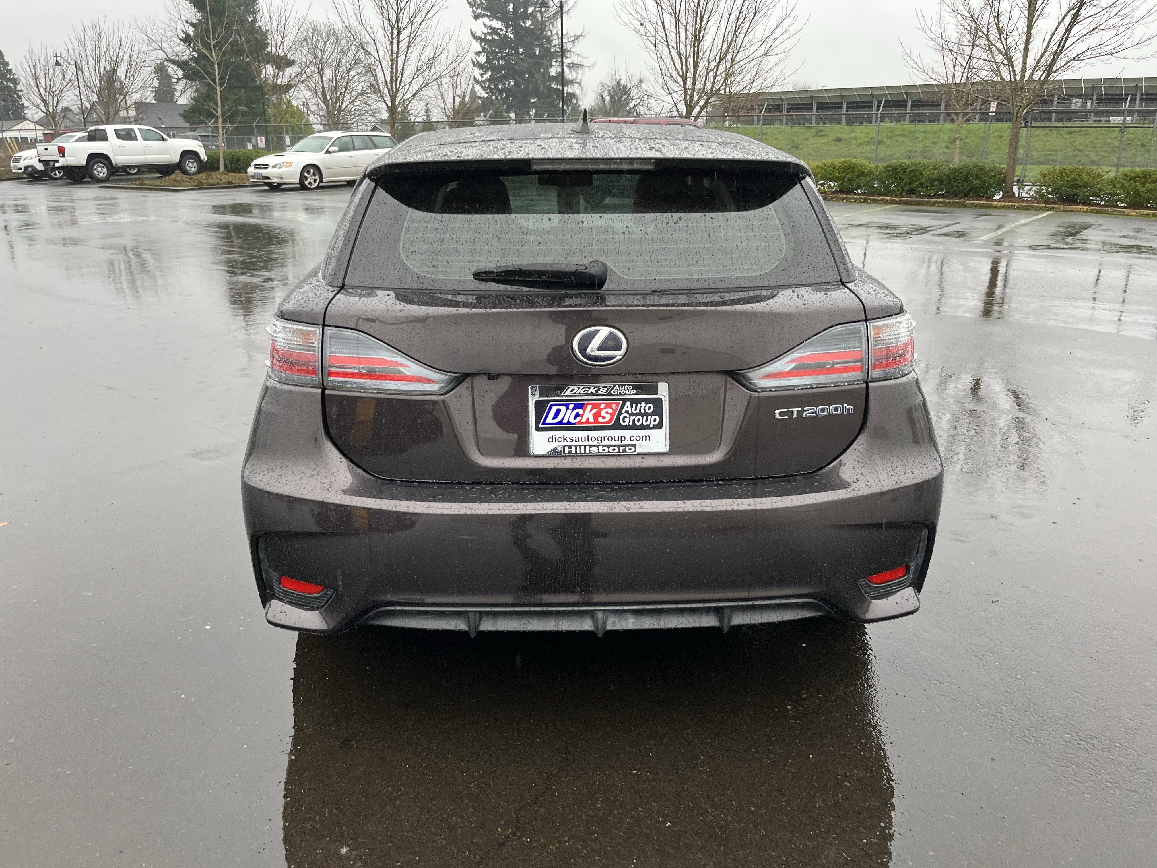 Used 2015 Lexus CT 200h image 4