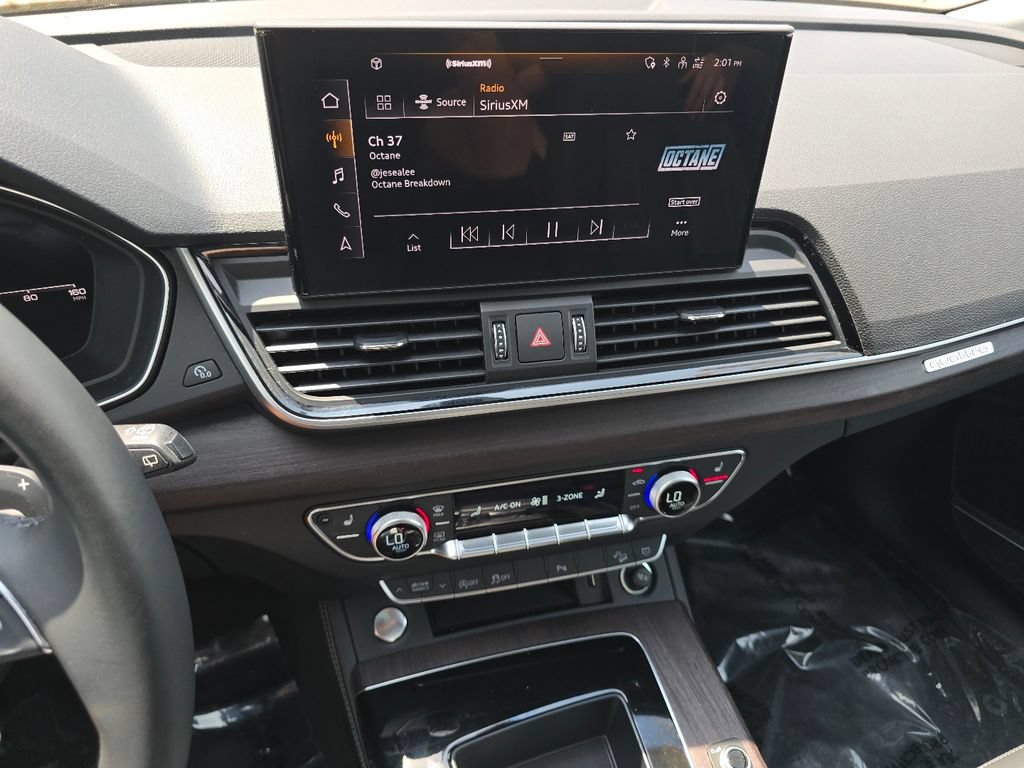 Certified 2023 Audi Q5 2.0T Premium Plus AWD/4WD image 40