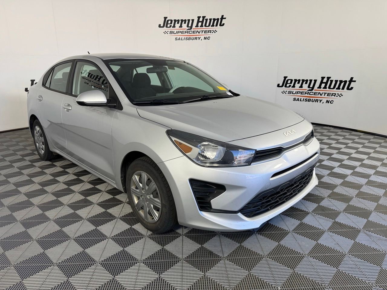 Used 2022 Kia Rio S FWD image 5