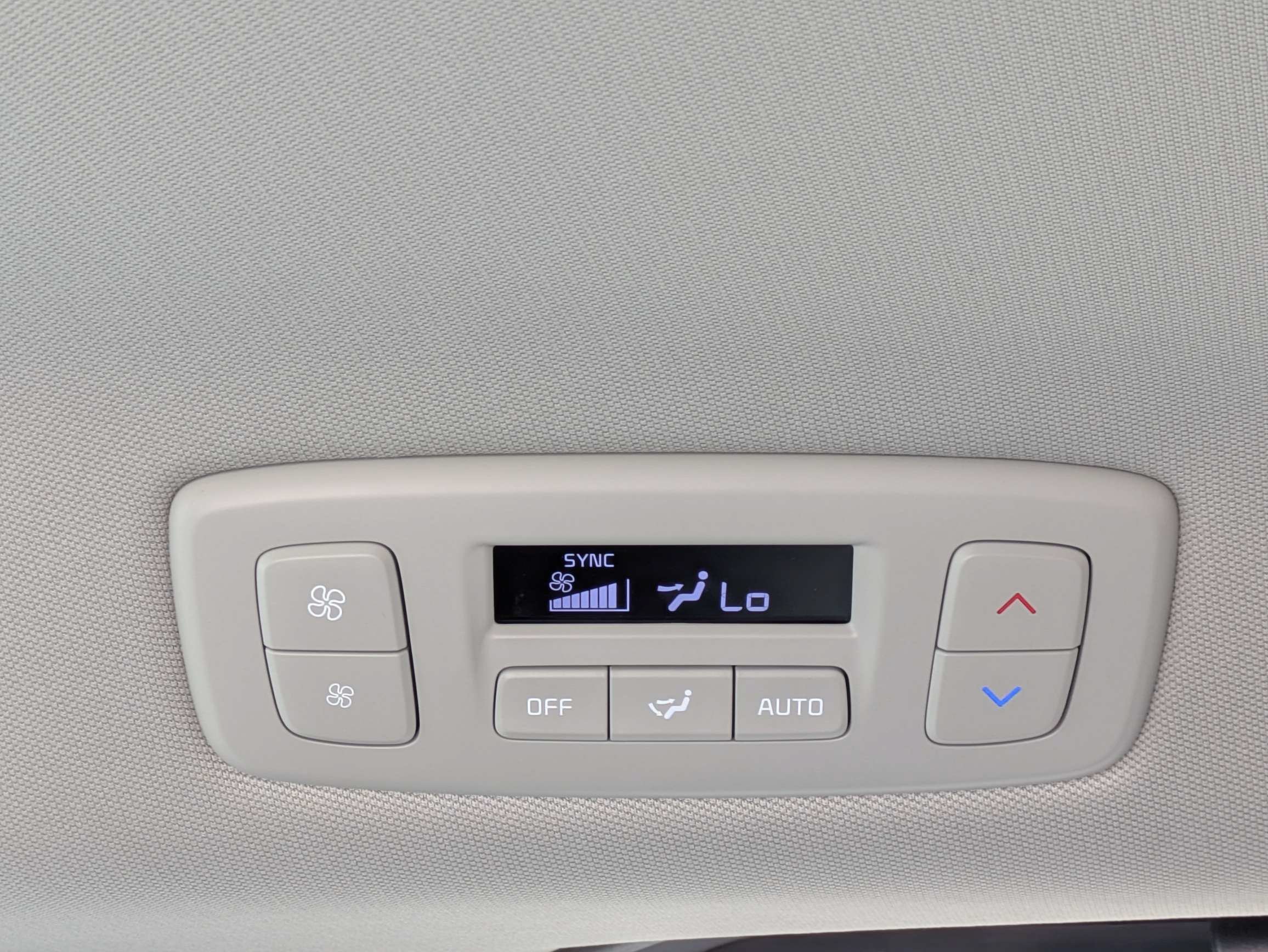 Certified 2026 Kia Carnival SX Prestige FWD image 19