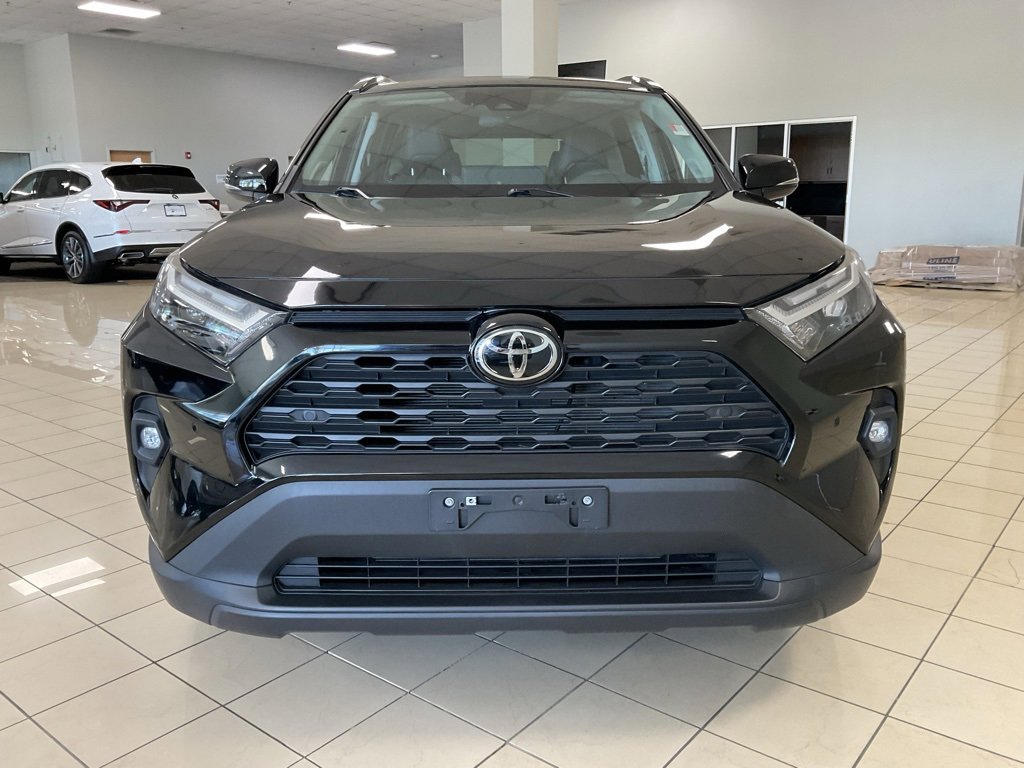 Used 2024 Toyota RAV4 XLE Premium image 2