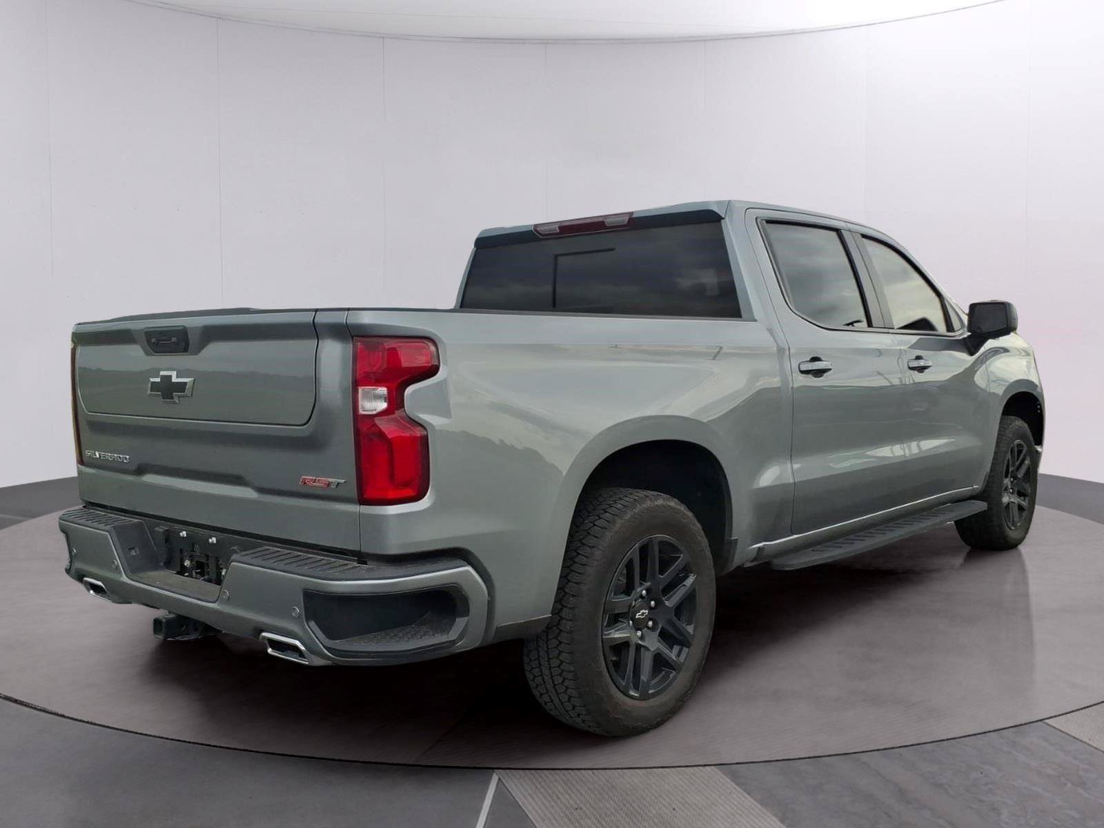 Used 2026 Chevrolet Silverado 1500 RST w/ RST All Star Premium Package AWD/4WD image 5