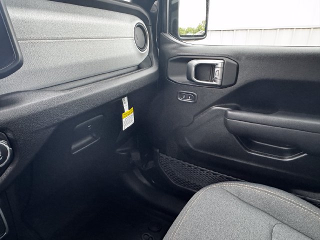 New 2026 Jeep Wrangler Sport AWD/4WD image 37