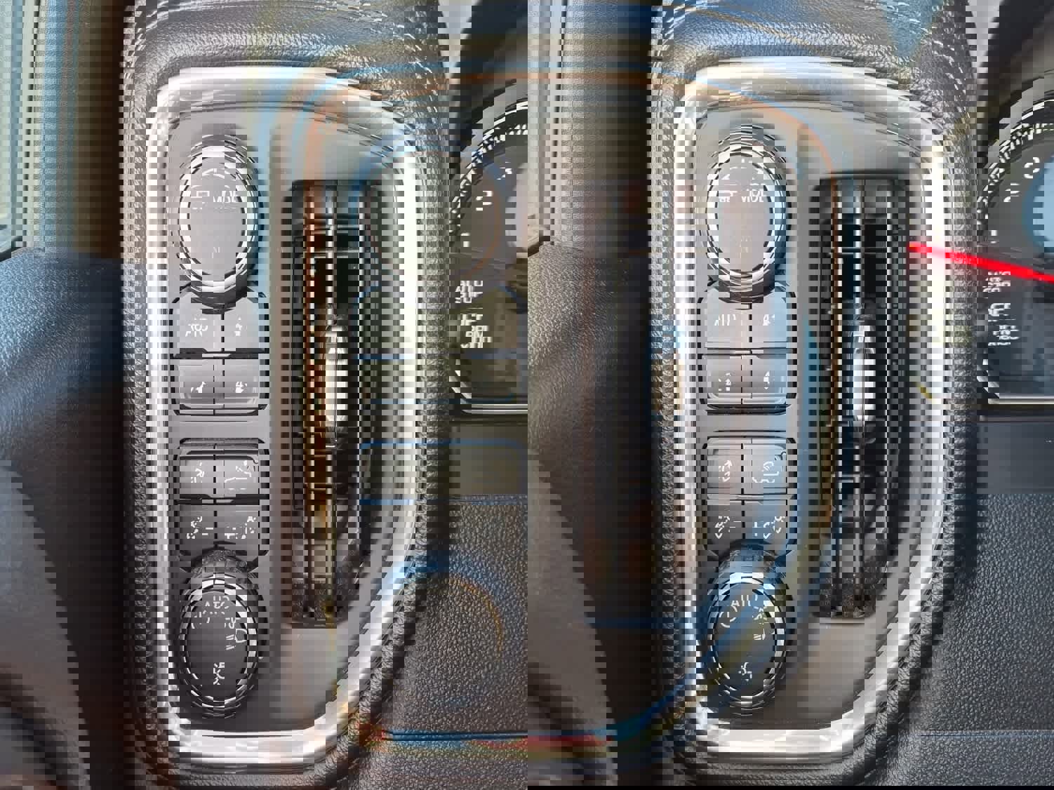 Used 2020 Chevrolet Silverado 1500 RST w/ All-Star Edition image 17