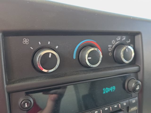 Used 2020 Chevrolet Express 3500 w/ Power Convenience Package RWD image 20