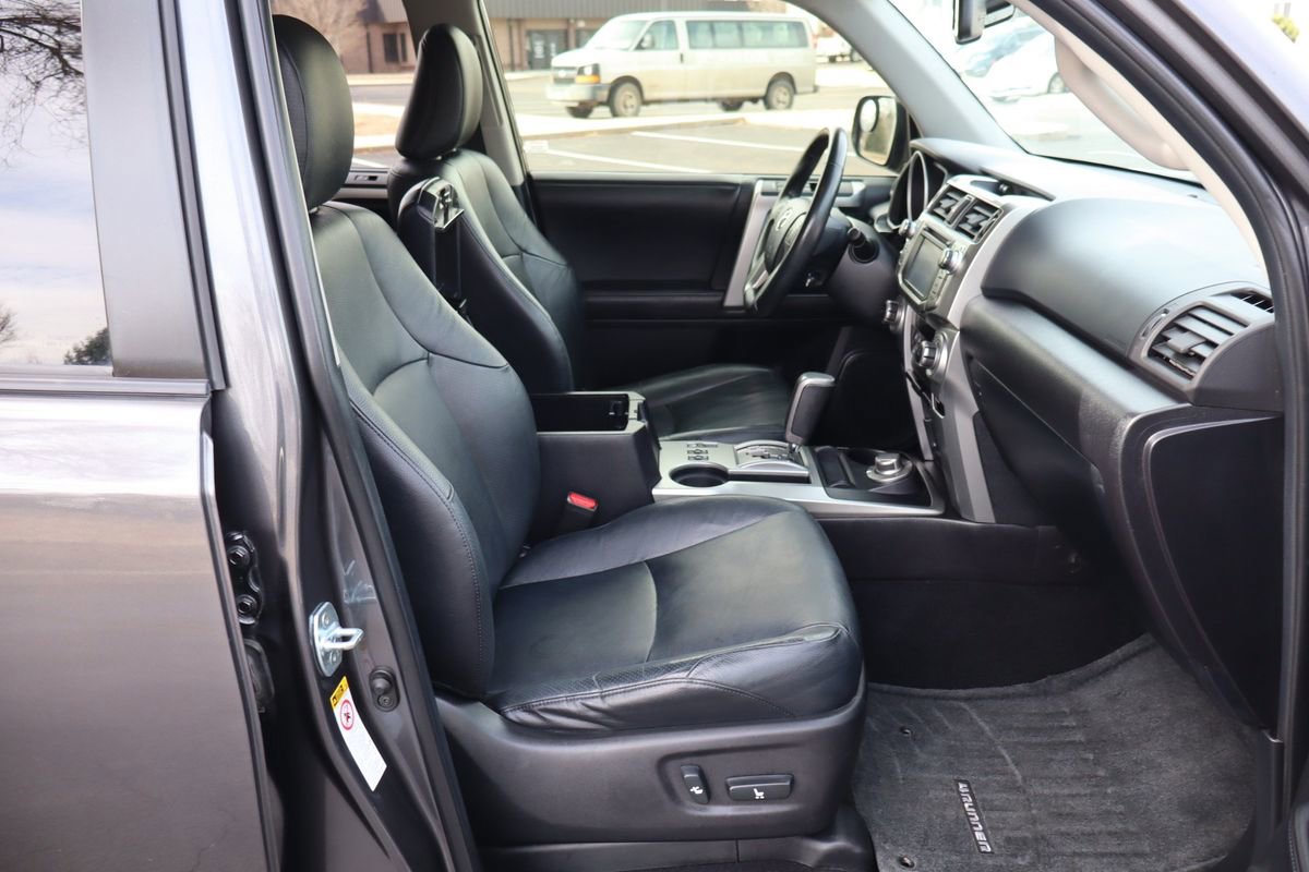 Used 2012 Toyota 4Runner Limited image 22