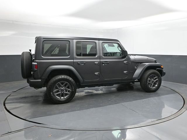 Used 2025 Jeep Wrangler Sport S image 8