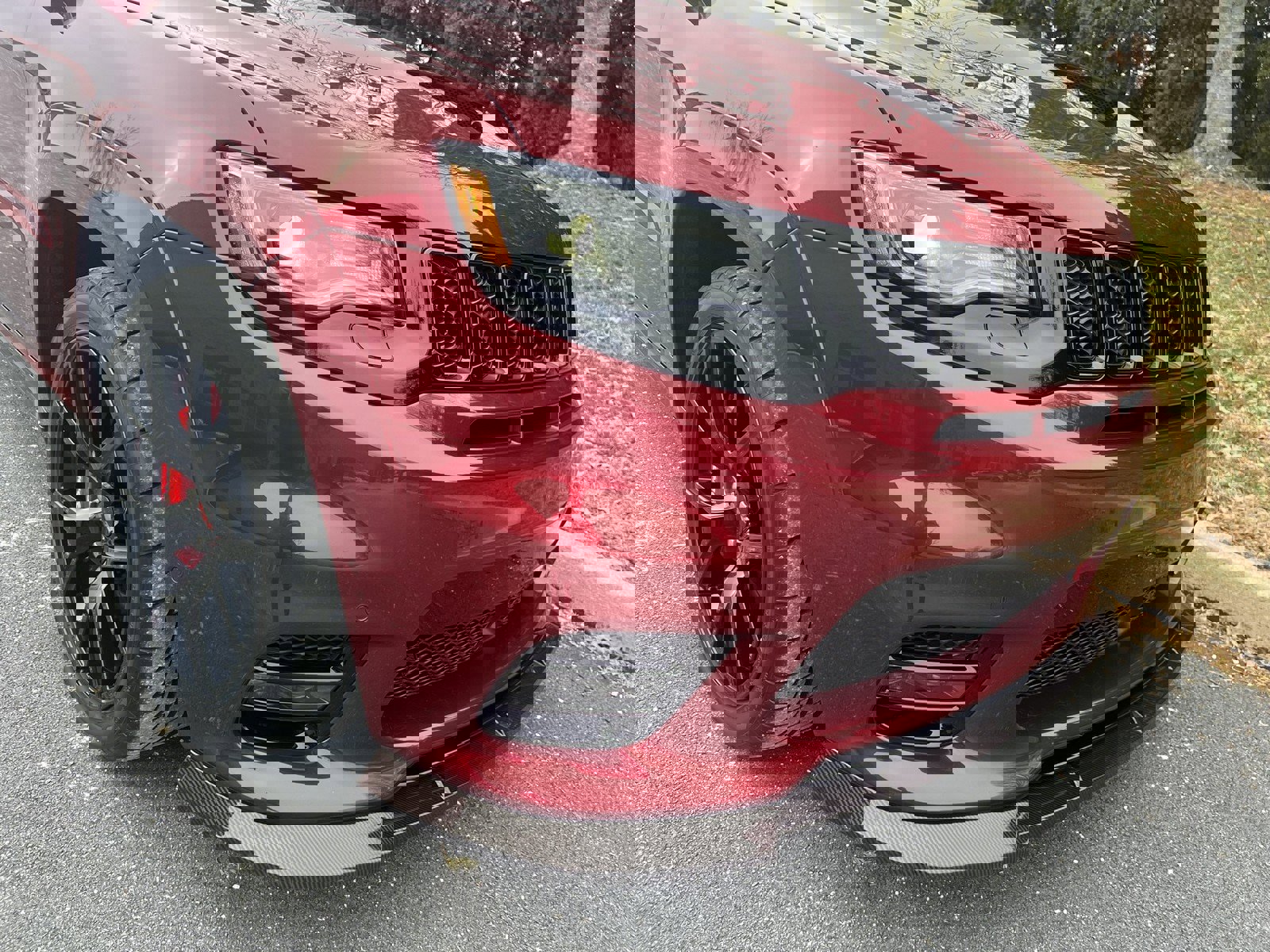 Used 2018 Jeep Grand Cherokee SRT image 74