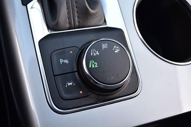 Used 2024 Chevrolet Blazer LT image 17