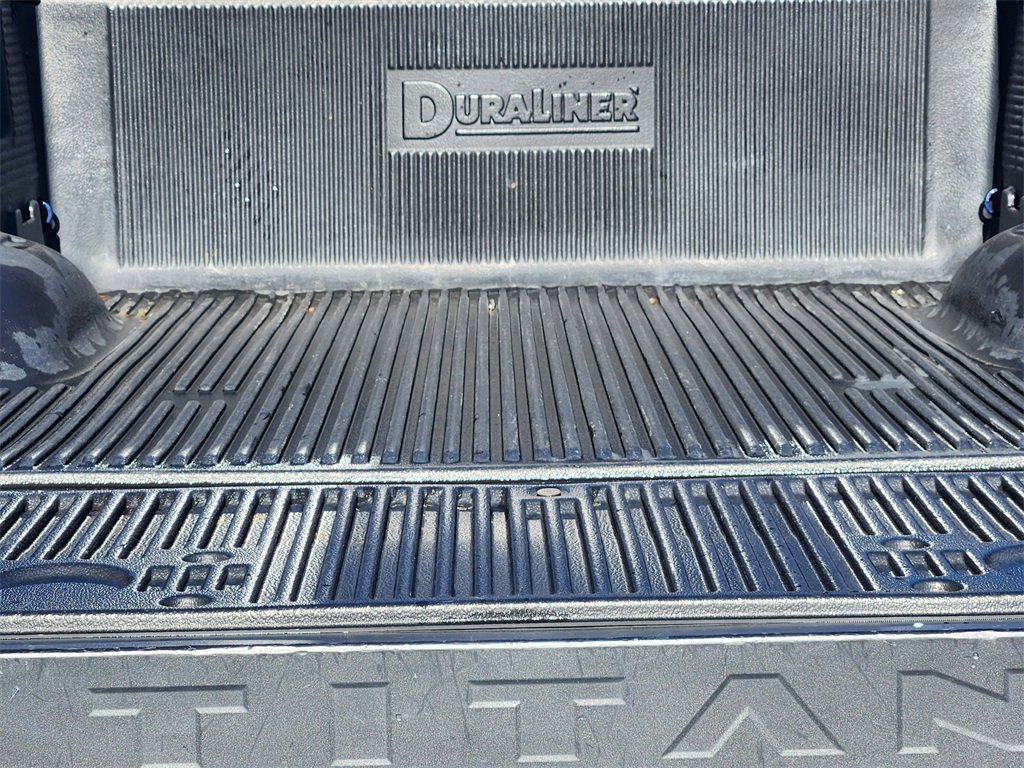 Used 2023 Nissan Titan SV image 20