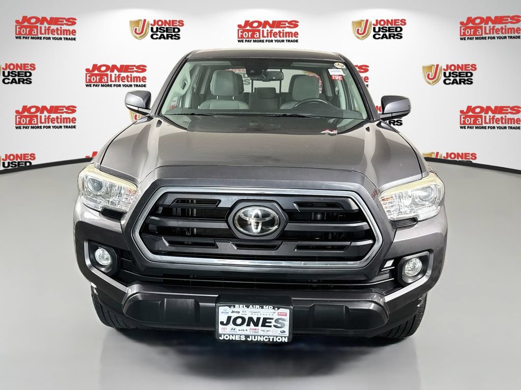 Used 2019 Toyota Tacoma SR5 RWD image 10