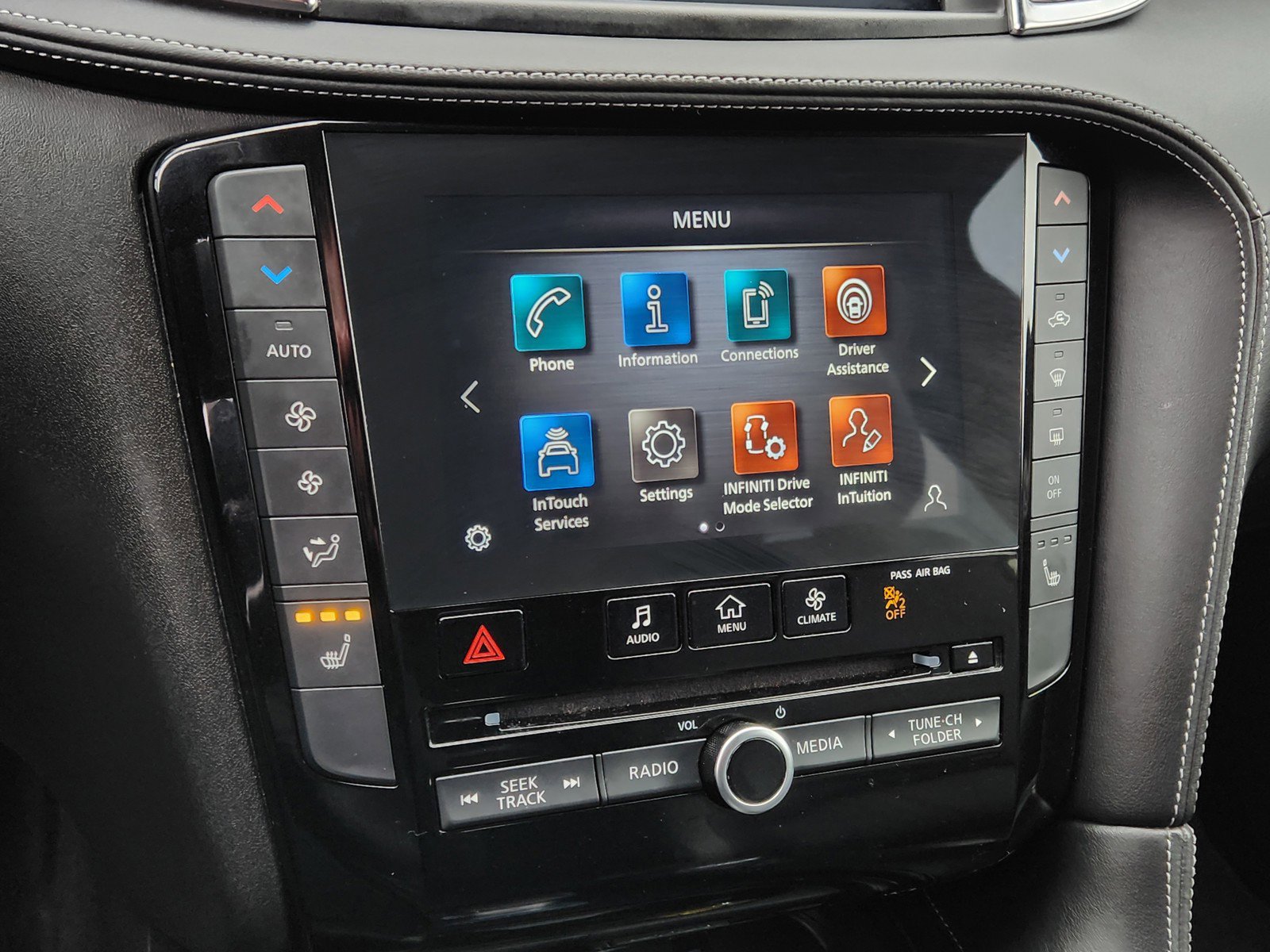 Used 2023 INFINITI QX50 Luxe image 20