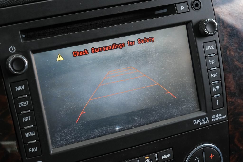 Used 2013 GMC Yukon XL Denali AWD/4WD image 30