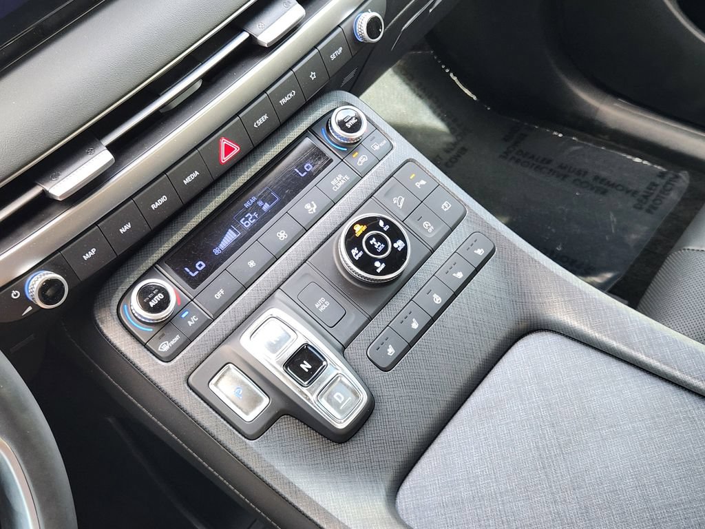 Used 2024 Hyundai Palisade Limited AWD/4WD image 22