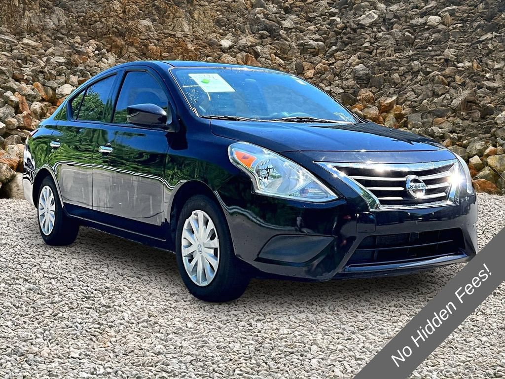 Used 2019 Nissan Versa SV FWD image 9