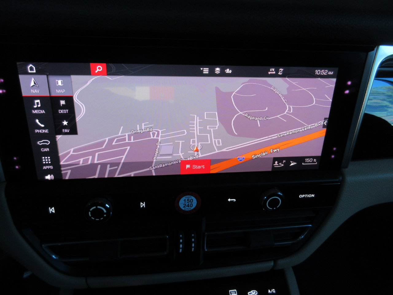 Used 2024 Porsche Macan image 60