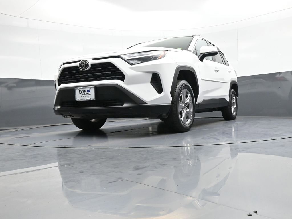 Used 2023 Toyota RAV4 XLE w/ XLE Grade Weather Package AWD/4WD image 25