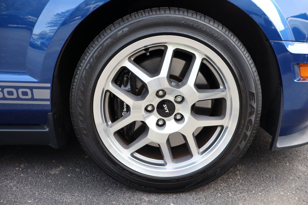 Used 2007 Ford Mustang Shelby GT500 RWD image 10