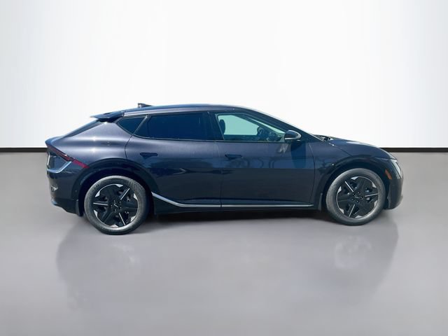 New 2026 Kia EV6 Wind RWD image 8