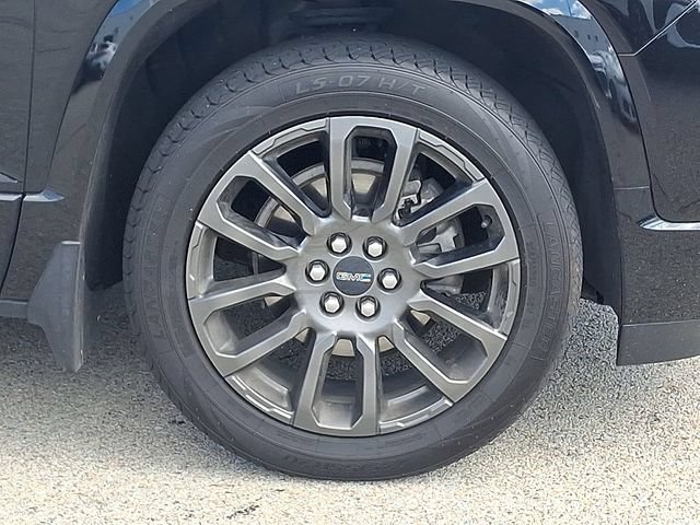 Used 2023 GMC Acadia Denali w/ Black Diamond Edition AWD/4WD image 8
