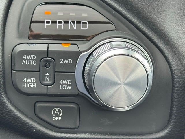 New 2026 RAM 1500 Laramie AWD/4WD image 21